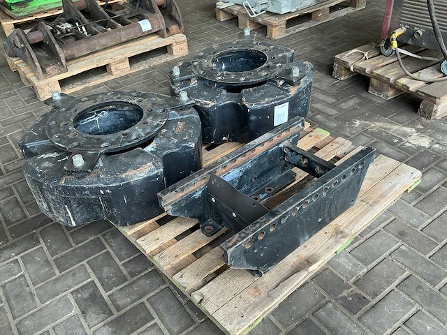 New holland wielgewicht (2x) - afbeelding 3 van  5