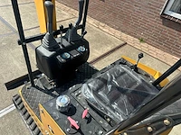 *new* jpc kv12 mini-excavator i - afbeelding 3 van  9