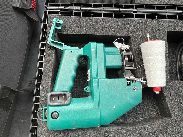 New metalplast mp 82 zakkennaaimachine (4x) - afbeelding 4 van  10