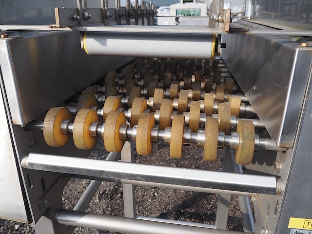 New motion - afbeelding 5 van  8