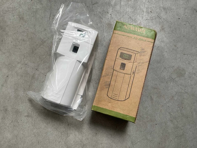 Newair ad-2000a automatische luchtverfrisser (52x) - afbeelding 1 van  1