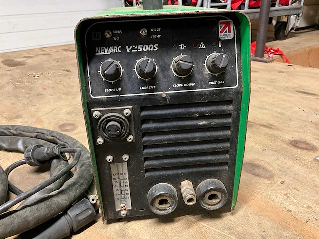 Newarc viper 2500s tig-lasmachine - afbeelding 2 van  5