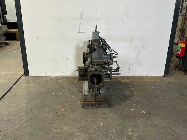 Newey - type 14 - horizontal slotting machine - afbeelding 3 van  6