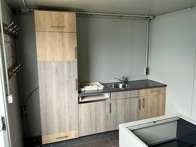 Newhouse kantoorunit - afbeelding 10 van  11