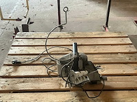 Newlong np-8 zakken naaimachine - afbeelding 11 van  13