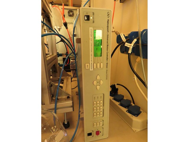 Newport - m-ils200cc - positioneringssysteem met linear stage - afbeelding 10 van  14