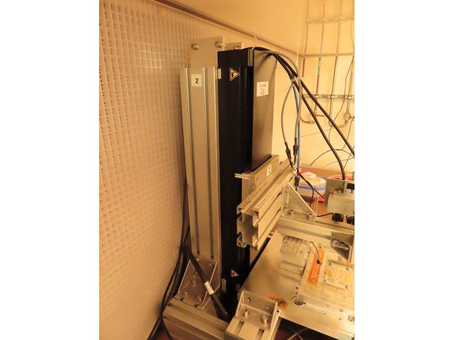 Newport - m-ims300cc - positioneringssysteem met linear stage - afbeelding 2 van  9