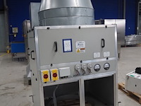 Newsome - afbeelding 1 van  12