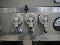 Newsome - afbeelding 11 van  12