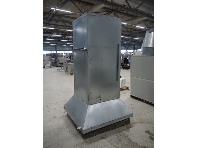 Newsome - afbeelding 3 van  9