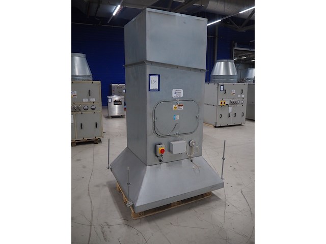 Newsome - afbeelding 2 van  8