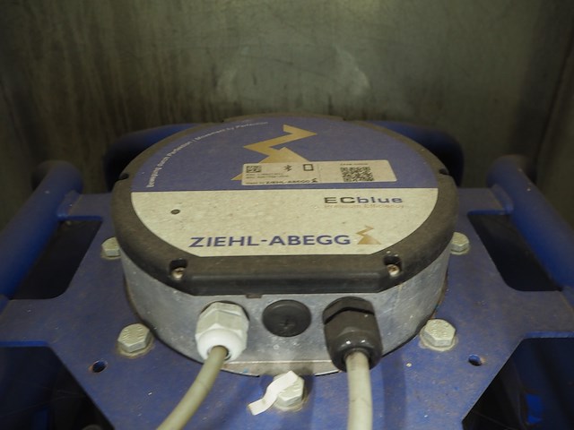 Newsome - afbeelding 6 van  8