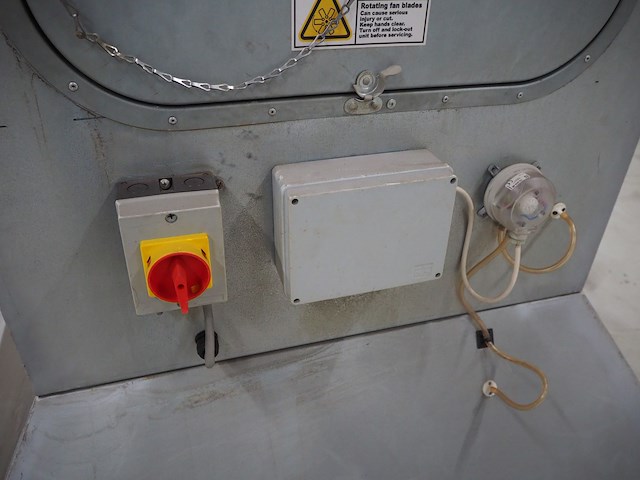 Newsome - afbeelding 7 van  8