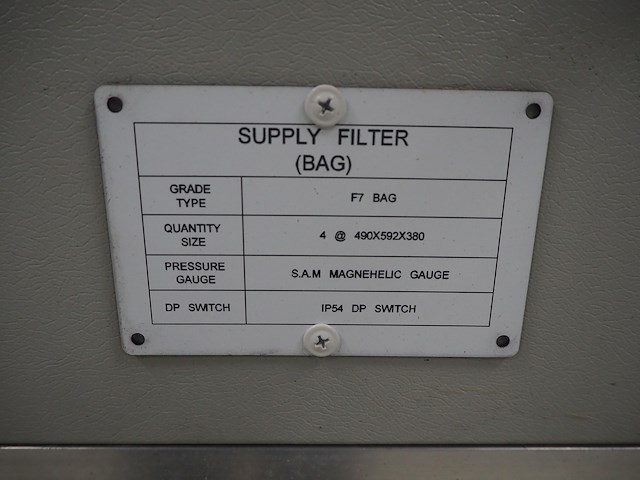 Newsome - afbeelding 2 van  11