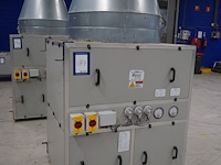 Newsome - afbeelding 1 van  11