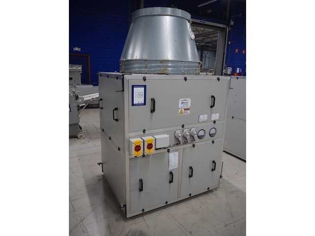 Newsome - afbeelding 4 van  11