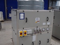 Newsome - afbeelding 4 van  11