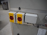 Newsome - afbeelding 9 van  11