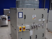 Newsome - afbeelding 4 van  11