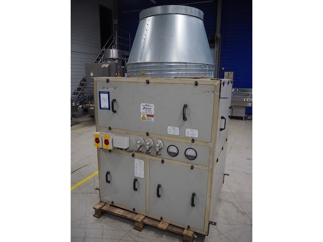 Newsome - afbeelding 1 van  11