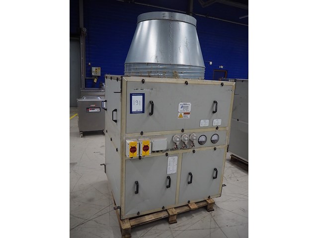 Newsome - afbeelding 4 van  11