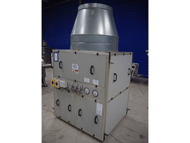 Newsome - afbeelding 4 van  11