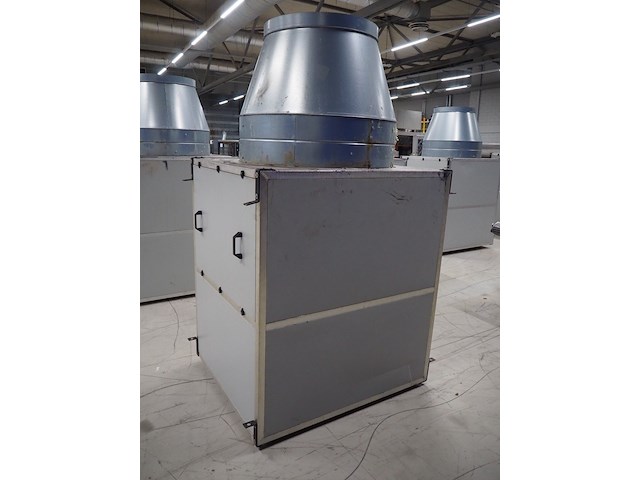 Newsome - afbeelding 5 van  11