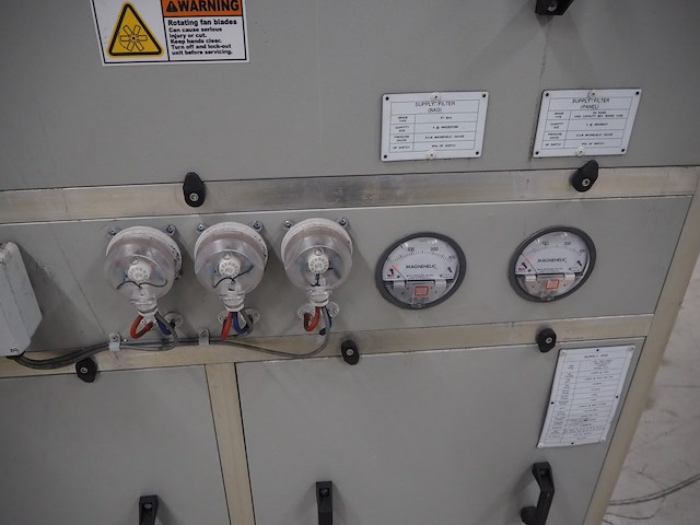 Newsome - afbeelding 7 van  11