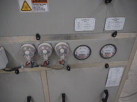 Newsome - afbeelding 7 van  11