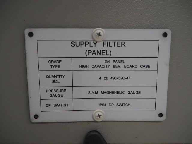 Newsome - afbeelding 2 van  11