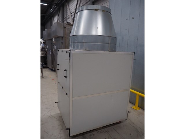 Newsome - afbeelding 6 van  11