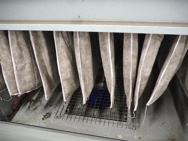 Newsome - afbeelding 9 van  11