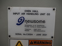 Newsome - afbeelding 10 van  11