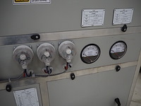 Newsome - afbeelding 8 van  11