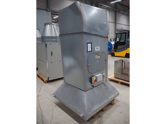 Newsome - afbeelding 2 van  8