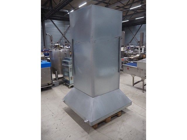 Newsome - afbeelding 4 van  8