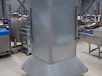 Newsome - afbeelding 4 van  8