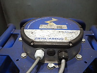 Newsome - afbeelding 6 van  8