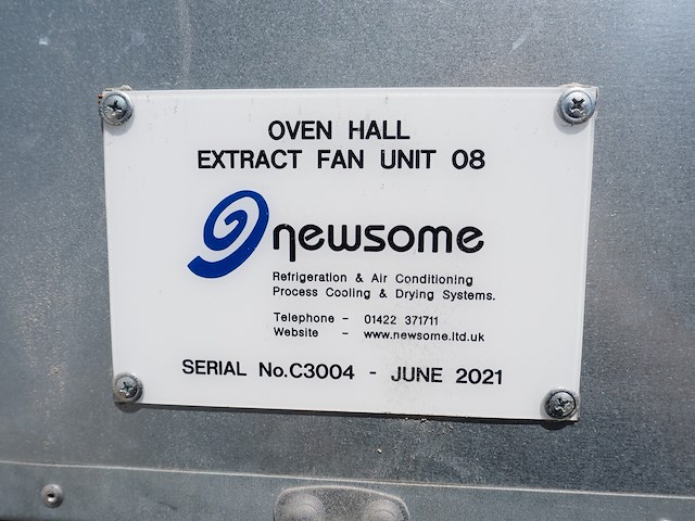 Newsome - afbeelding 2 van  10