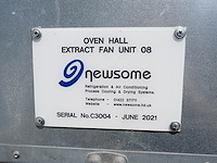 Newsome - afbeelding 2 van  10