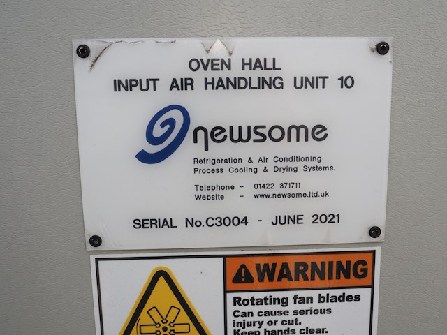 Newsome - afbeelding 9 van  17