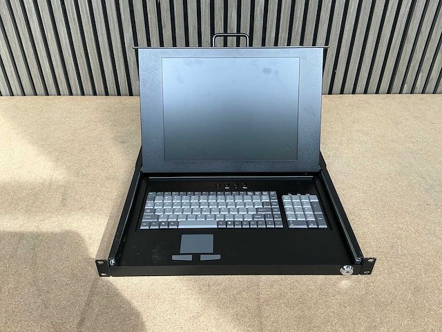Newstar 1u rack monitor - afbeelding 1 van  4