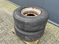 Next tread nt 242 band met velg (2x) - afbeelding 1 van  6
