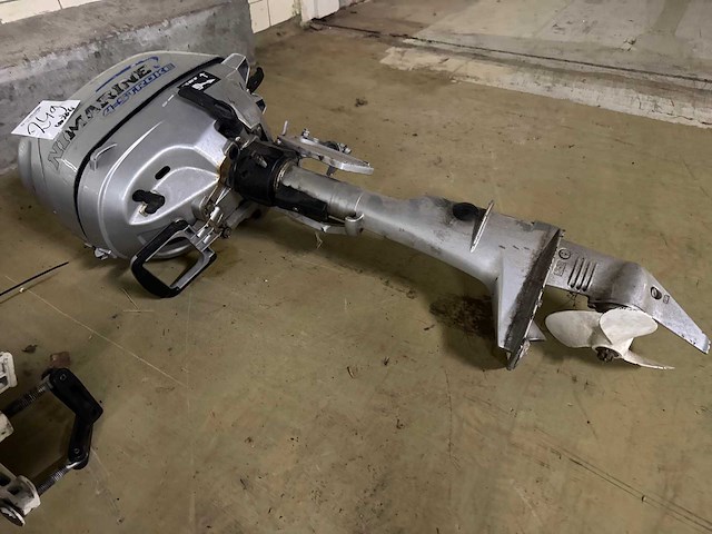 Ni-marine - 4-takt - 2.5 pk - buitenboordmotor - afbeelding 1 van  5