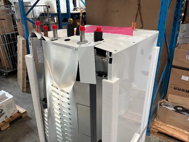 Nibe ba-svm 20-200 warmtepomp binnenunit - afbeelding 11 van  12