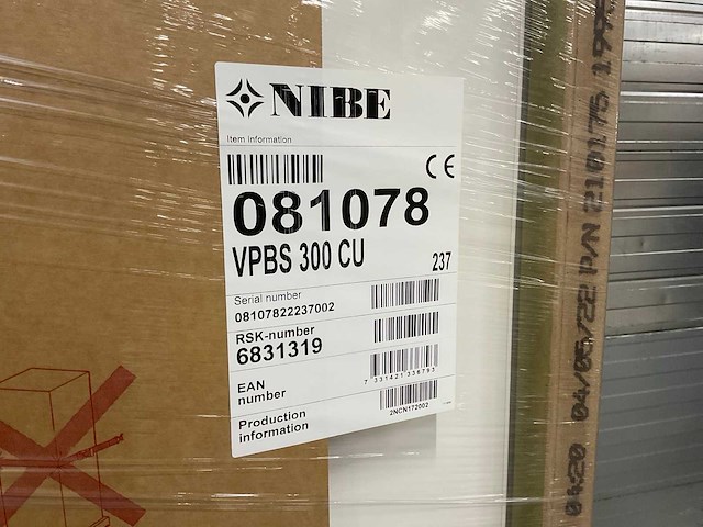 Nibe vpbs 300 cu boiler 277 liter met solar spiraal - afbeelding 9 van  10