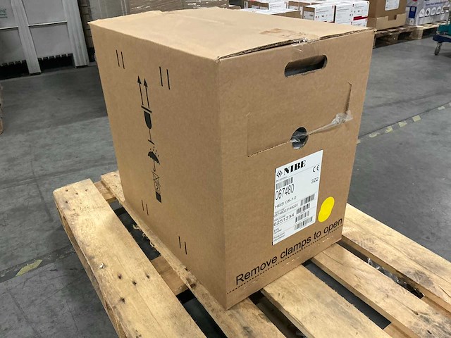 Nibe warmtepomp binnenunit hbs 05-12 - afbeelding 6 van  8