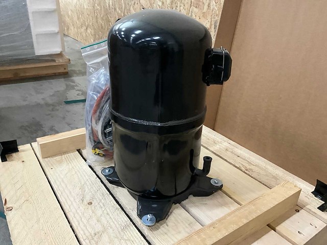 Nibe warmtepomp compressor tbv f1140/1240 10kw - afbeelding 6 van  6