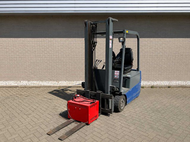 Nichiyu - 1999 - fbt15p - vorkheftruck - elektrisch - afbeelding 1 van  10