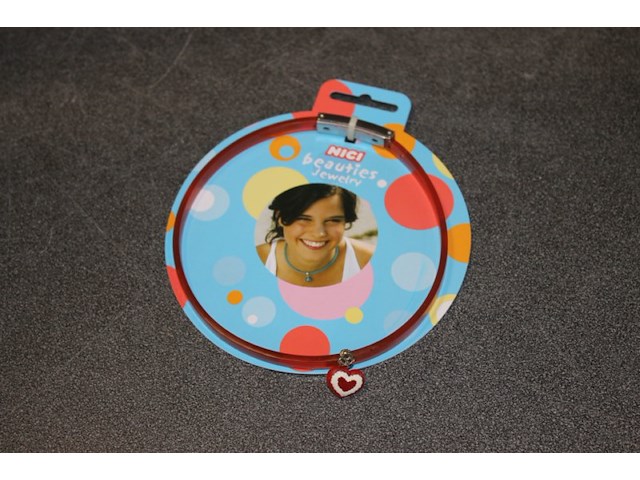 Nici ketting halsband met hartje mix van kleir geleverd 25 stuks - afbeelding 2 van  9